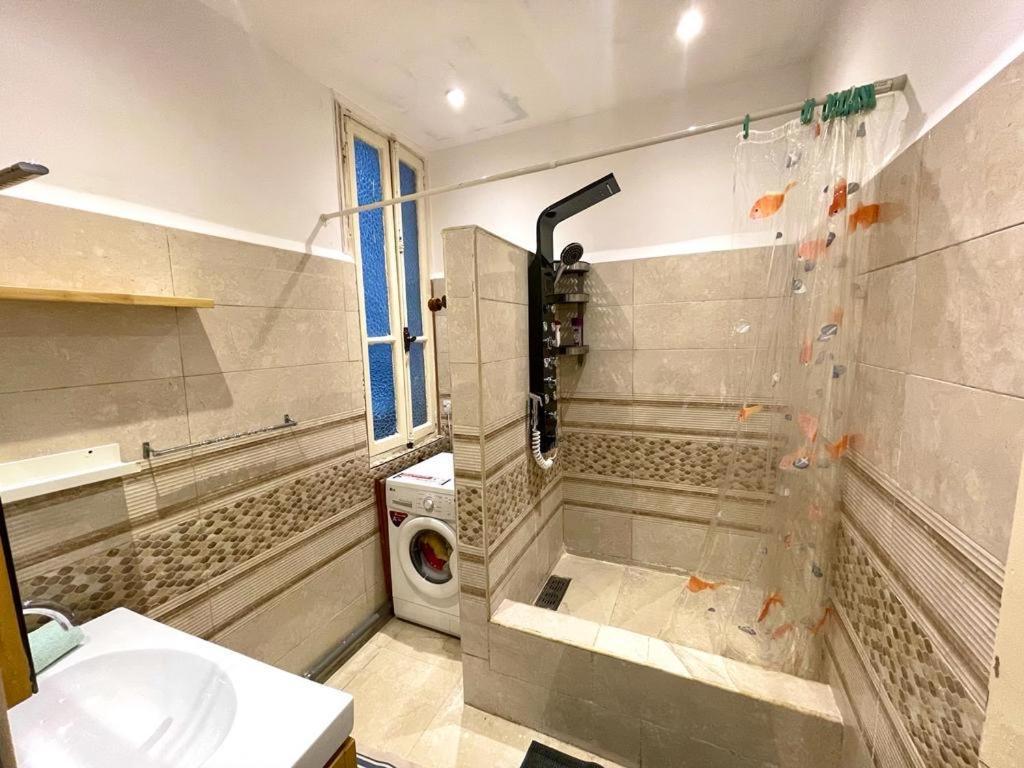 Algiers Appartement Dans Immeuble Haussmanien מראה חיצוני תמונה
