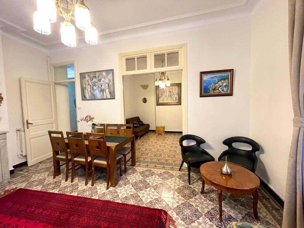 Algiers Appartement Dans Immeuble Haussmanien מראה חיצוני תמונה